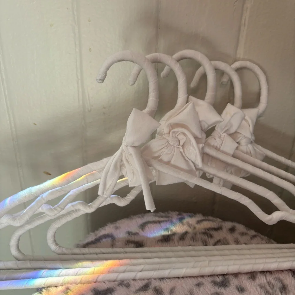 Custom Made Brandy Melville Inspired Hangers (5 pack)